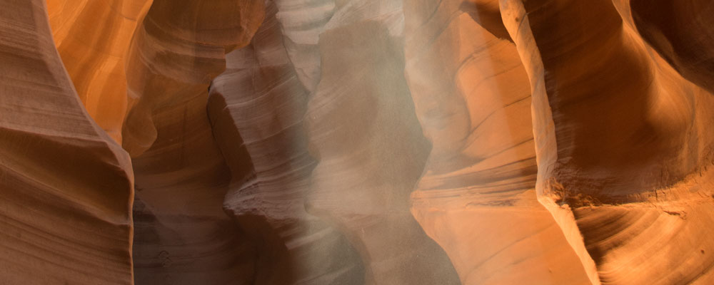 Antelope Canyon,Klippeslugt,Sollys