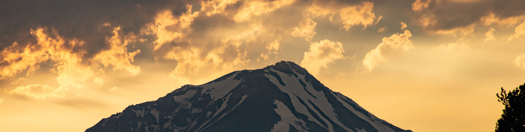 Mount Shasta, The Ring of Fire, Rundtur i nordvestlige USA